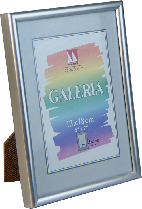 Galeria plastic photo frame 13x18cm / 7x5